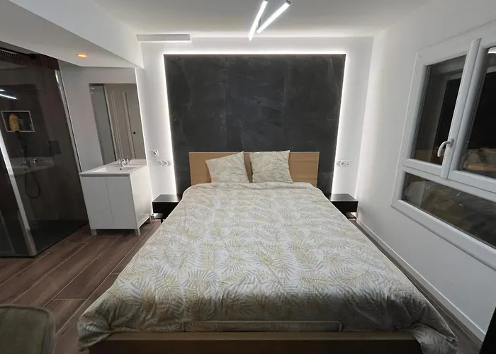 Naturiste Cap D'agde Port Nature 548 * آجد